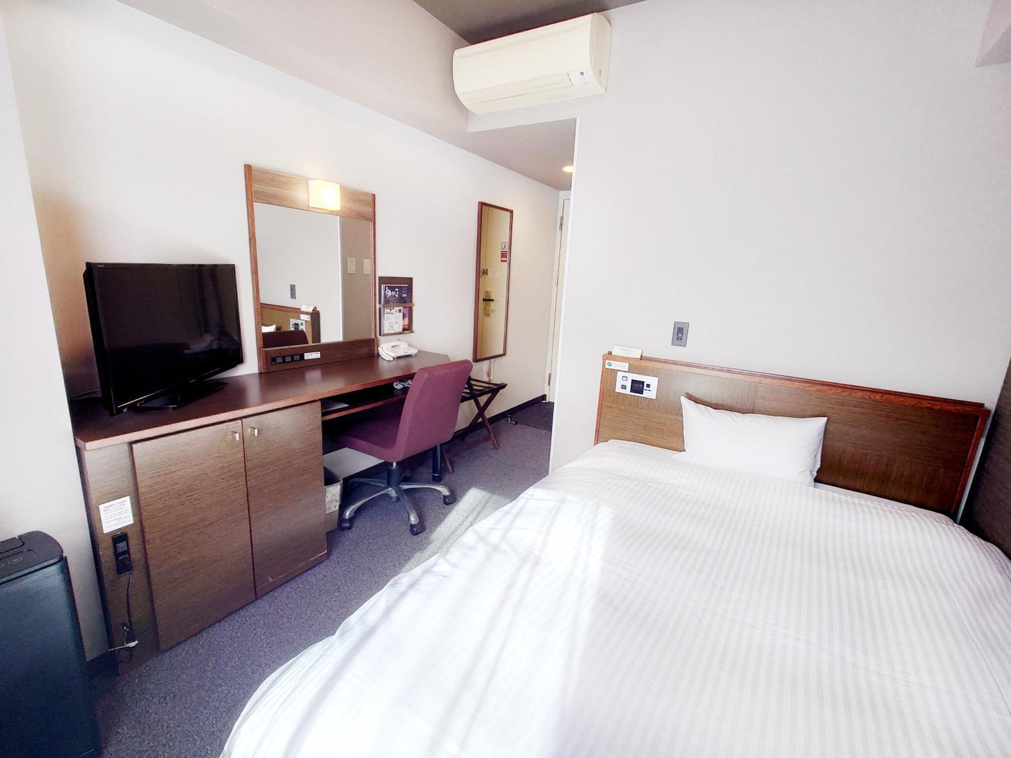 Hotel Route-Inn Komagane Inter Kültér fotó
